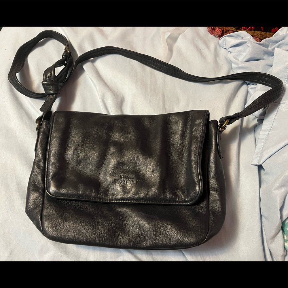 Black Stone Mountain crossbody purse